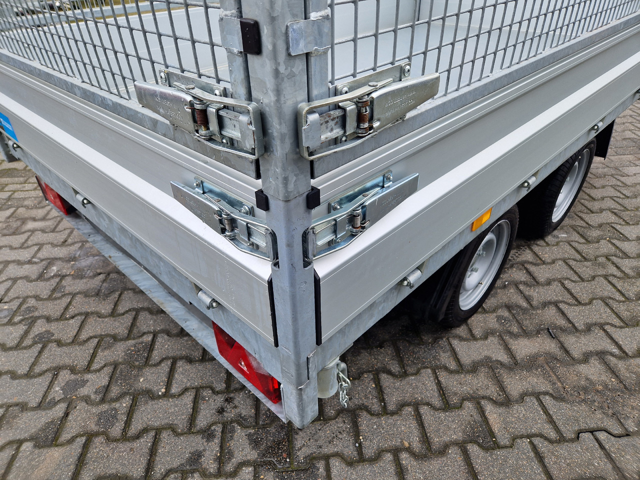 Hapert COBALT HM-2 305x180x30cm Elektro & Laubgitter 2700kg - Rơ moóc ben: hình 4 Hapert COBALT HM-2 305x180x30cm Elektro & Laubgitter 2700kg - Rơ moóc ben: hình 4