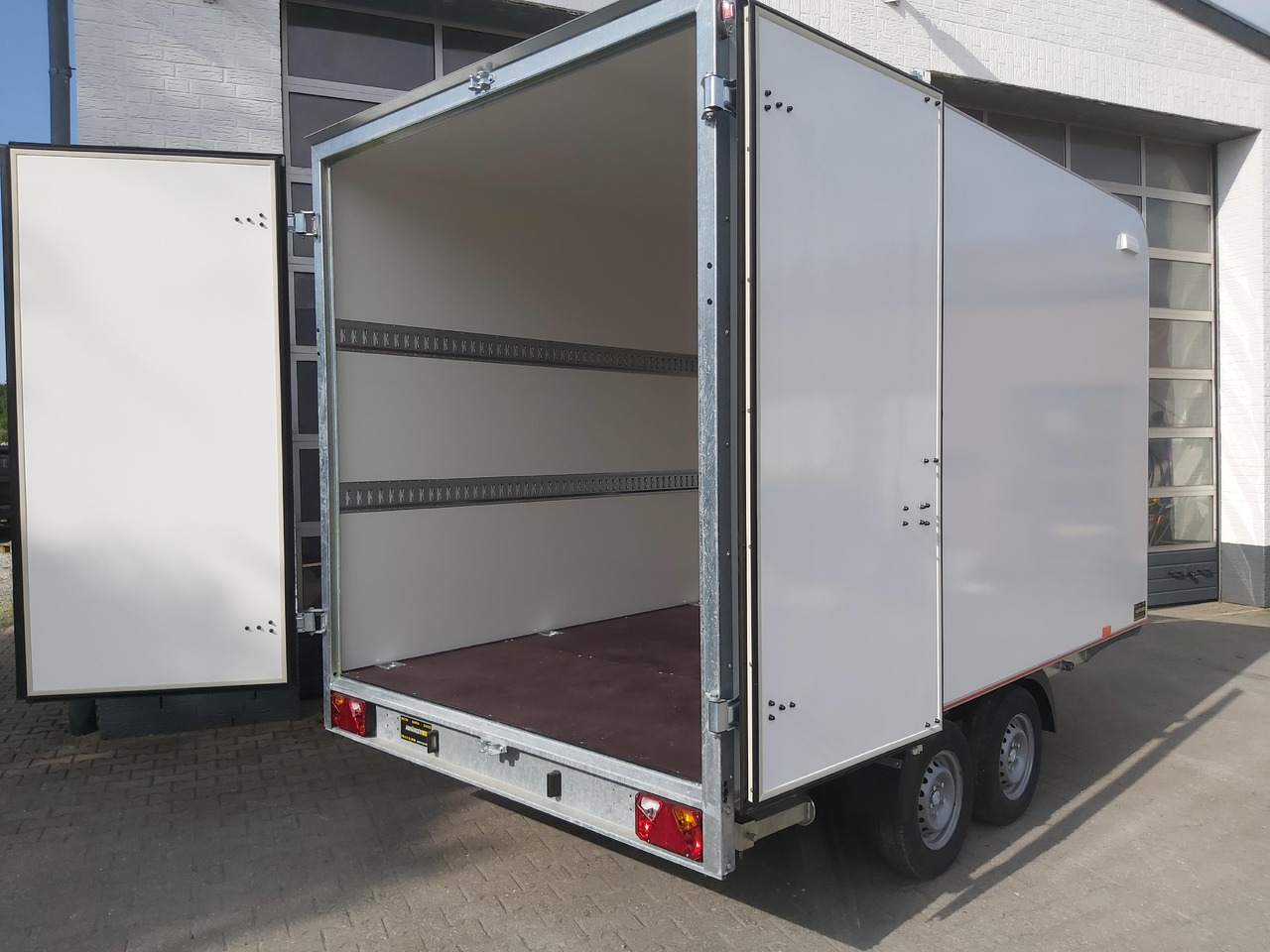 Rơ moóc hộp kín Hochlader Koffer TFSP 360T.00 360x200x210cm aero Zurrsystem IL (L) 2700kg 100km/H: hình 6