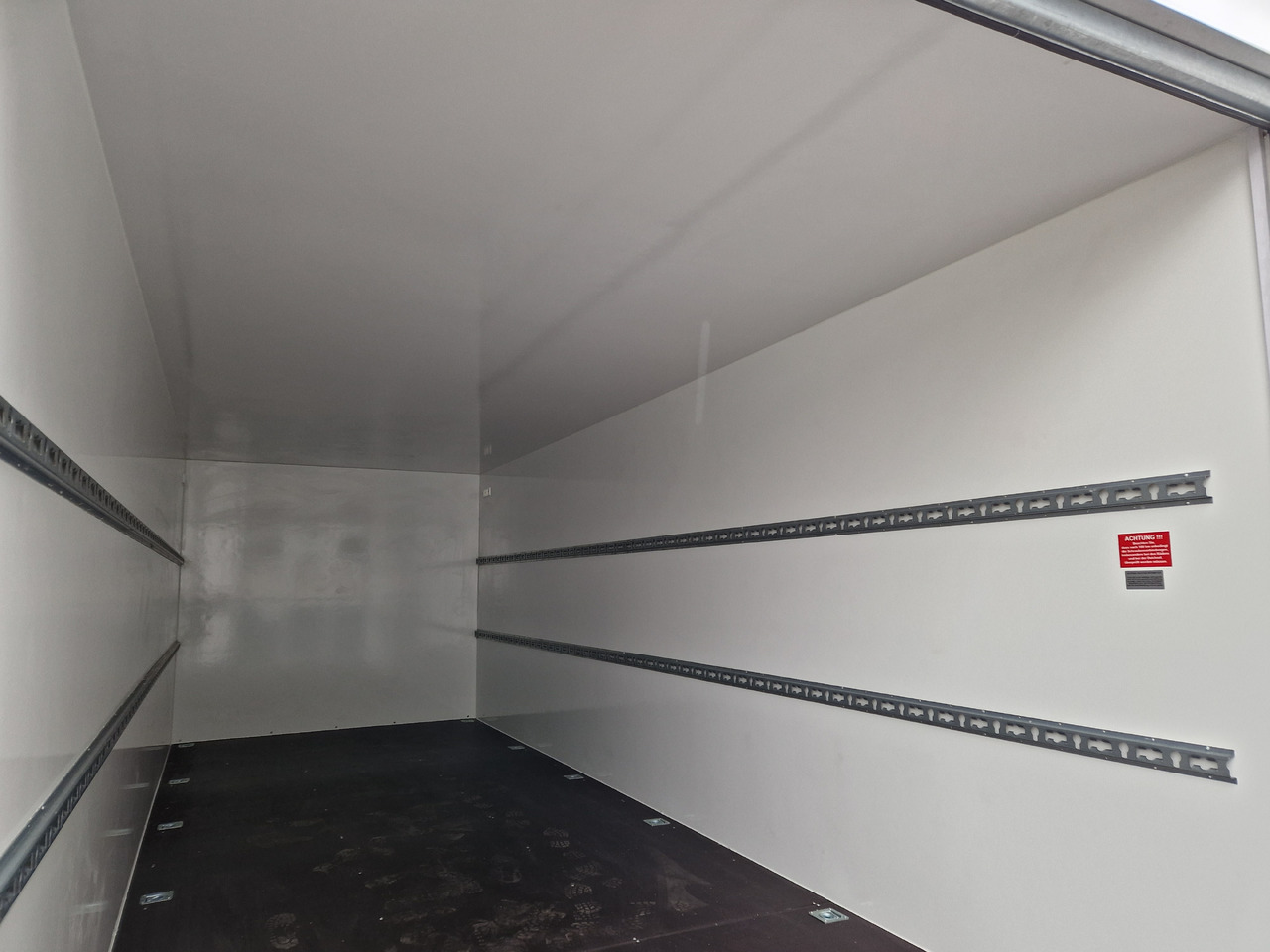 Kargo Koffer Hochlader FC3562HKL 615x220x205cm Heckrampe XXXL 13" 3500kg 100 km/H - Rơ moóc hộp kín: hình 3 Kargo Koffer Hochlader FC3562HKL 615x220x205cm Heckrampe XXXL 13" 3500kg 100 km/H - Rơ moóc hộp kín: hình 3