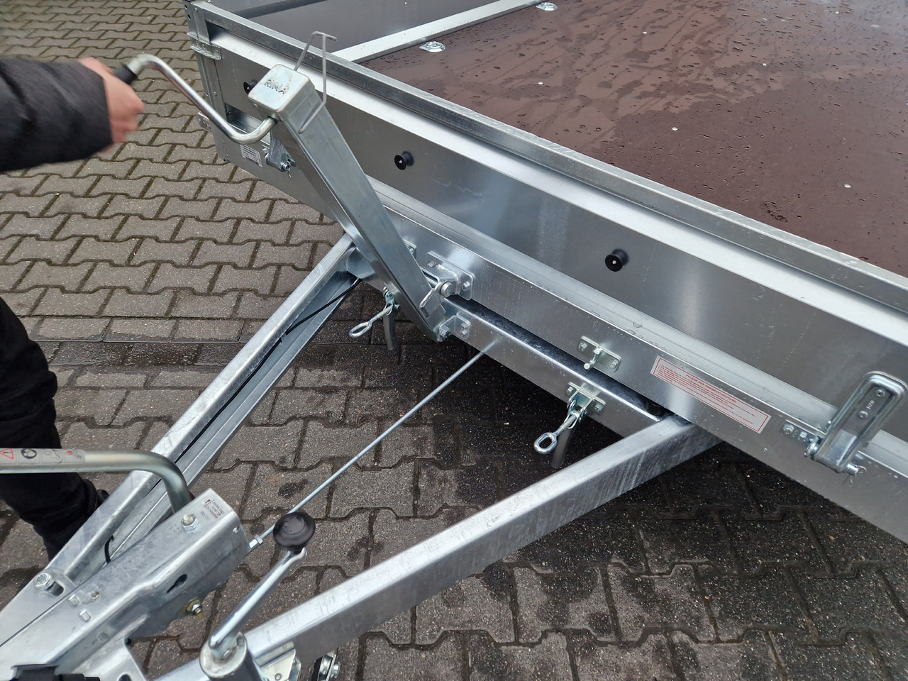 Rơ moóc thùng lửng/ Phẳng Kleinfahrzeug Universal Transporter Multi XL easyload UNI N18-380m18 (L) 1800kg Modell 2025: hình 8
