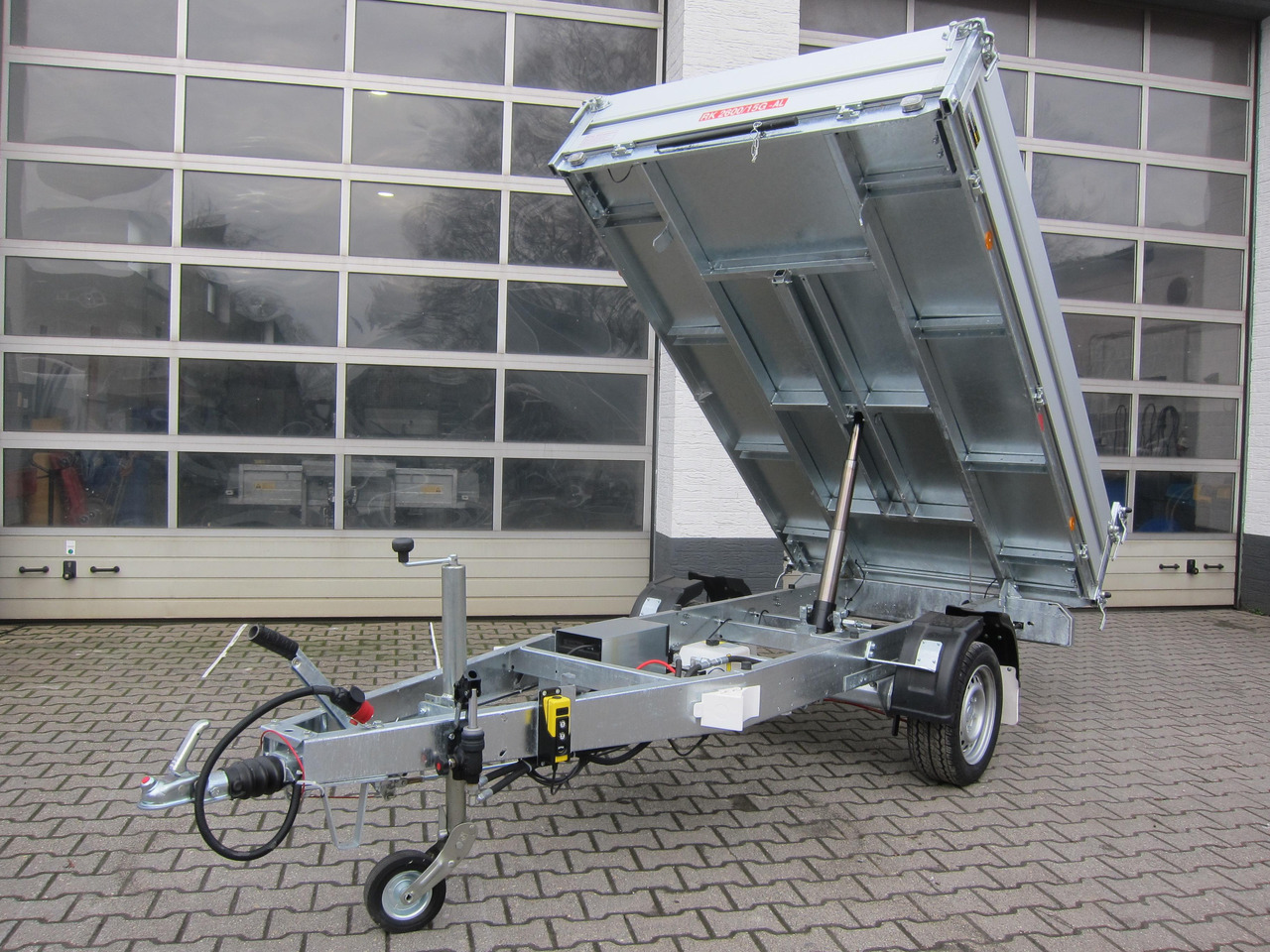 Pongratz Kipper RK 2600/15 G-AL Elektrisch + Notpumpe 260x151x36cm Stahlboden Pendel 13" 1800kg - Rơ moóc ben: hình 1 Pongratz Kipper RK 2600/15 G-AL Elektrisch + Notpumpe 260x151x36cm Stahlboden Pendel 13" 1800kg - Rơ moóc ben: hình 1