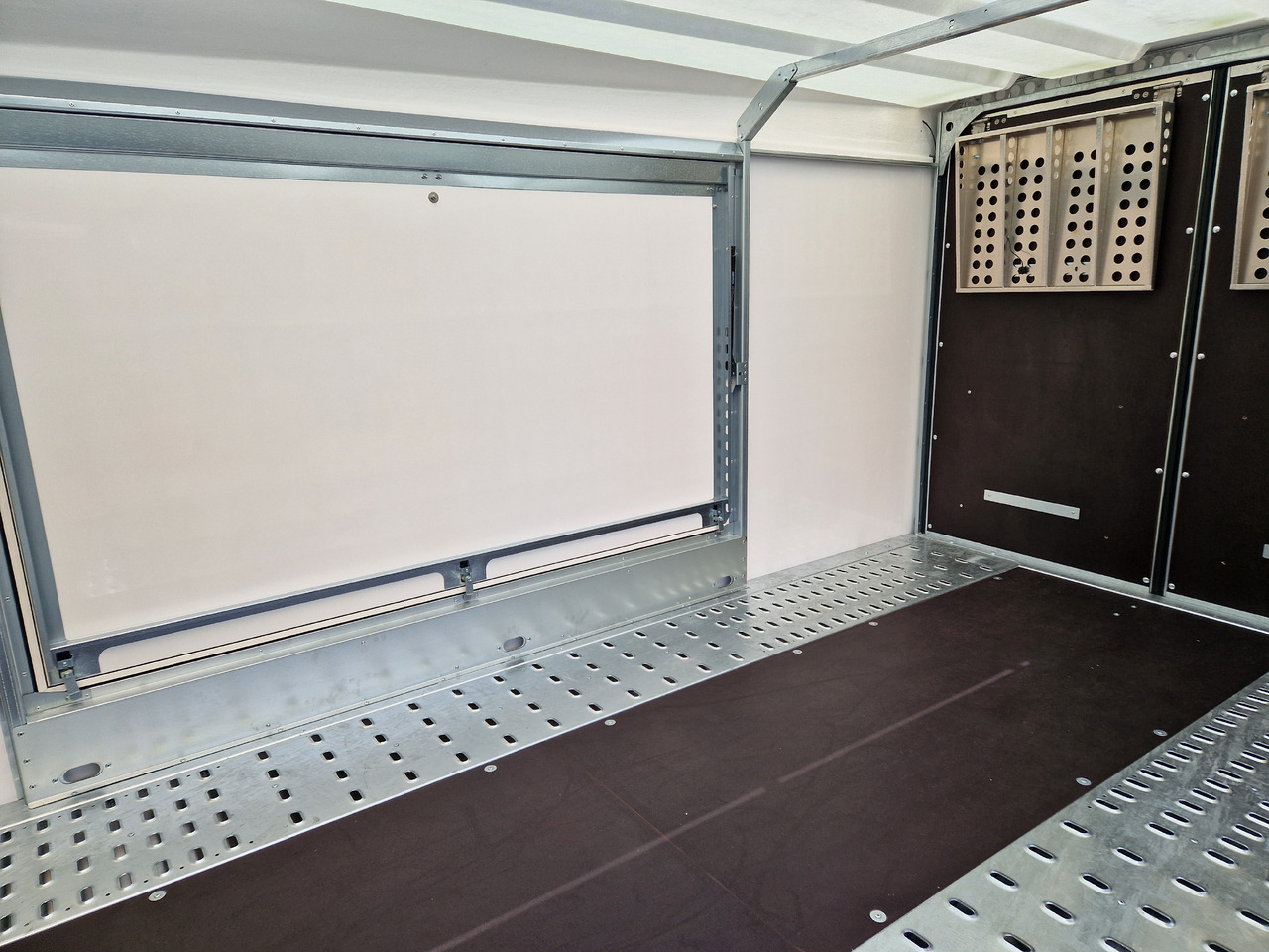 Rơ moóc xe máy Race Sport Transporter 450x200x175cm 2600kg Modell 2024: hình 11