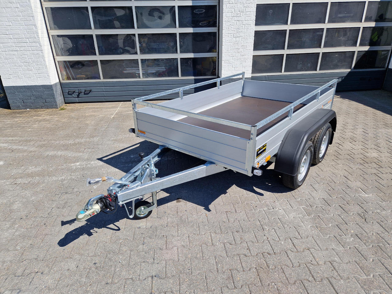 Saris Anhänger DW2000 McAlu Pro 255x153x43cm 2000kg kurz und breit - Rơ moóc thùng lửng/ Phẳng: hình 3 Saris Anhänger DW2000 McAlu Pro 255x153x43cm 2000kg kurz und breit - Rơ moóc thùng lửng/ Phẳng: hình 3