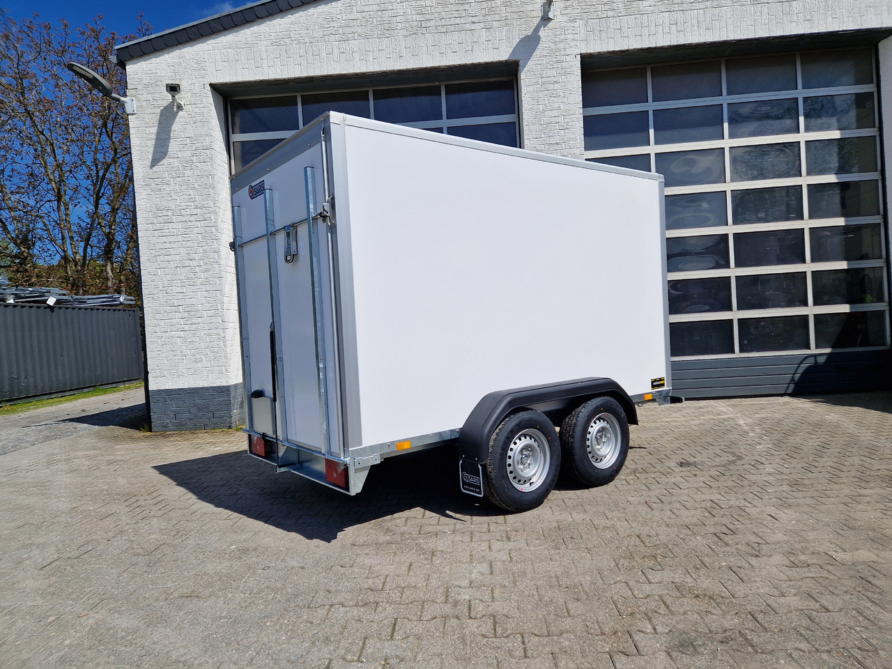Rơ moóc hộp kín Saris Koffer GO 306 154 180 2700 2 306x154x180cm GFK weiß Auffahrklappe (M) 2700kg Modell 2025: hình 13