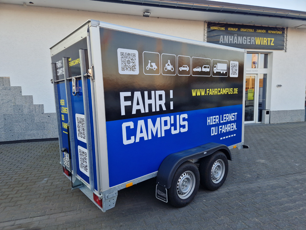 Rơ moóc hộp kín Saris Koffer GO 306 154 180 2700 2 306x154x180cm GFK weiß Auffahrklappe (M) 2700kg Modell 2025: hình 15