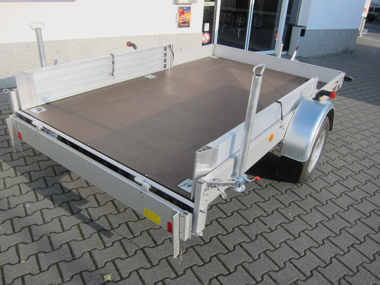 Smart Kleinwagen Transport Anhänger Koch Aluline 300x185x20cm 1500kg 100 km/H - Rơ moóc để vận chuyển thiết bị: hình 3 Smart Kleinwagen Transport Anhänger Koch Aluline 300x185x20cm 1500kg 100 km/H - Rơ moóc để vận chuyển thiết bị: hình 3