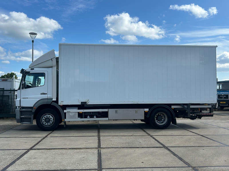 Mercedes-Benz AXOR 1824L Holland truck - Xe tải hộp: hình 2 Mercedes-Benz AXOR 1824L Holland truck - Xe tải hộp: hình 2