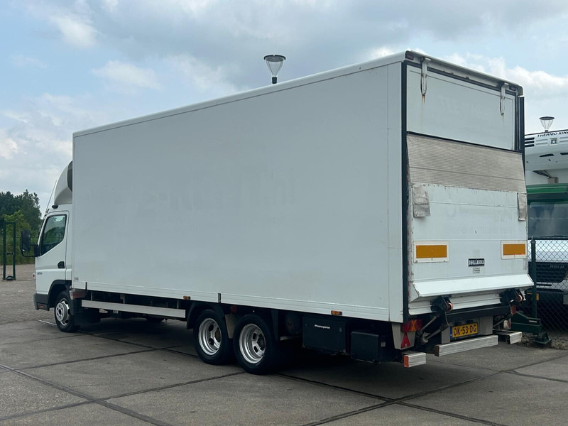 Mitsubishi Fuso CANTER 3C15 - Xe tải hộp: hình 3 Mitsubishi Fuso CANTER 3C15 - Xe tải hộp: hình 3