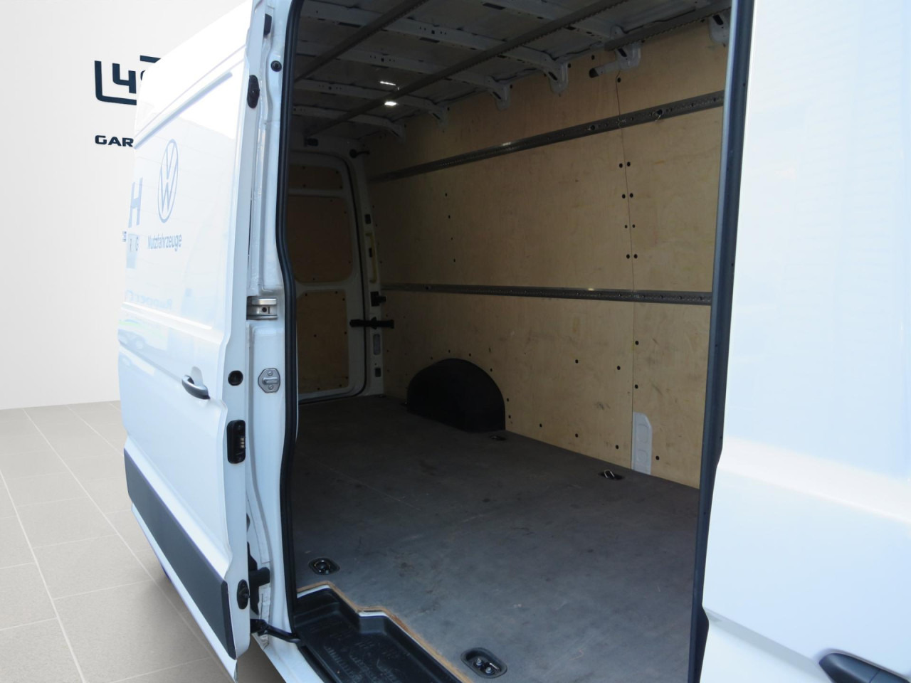 VOLKSWAGEN Crafter 35 L4H3 Kasten Klima AHK ZV - Xe van chở hàng: hình 5 VOLKSWAGEN Crafter 35 L4H3 Kasten Klima AHK ZV - Xe van chở hàng: hình 5