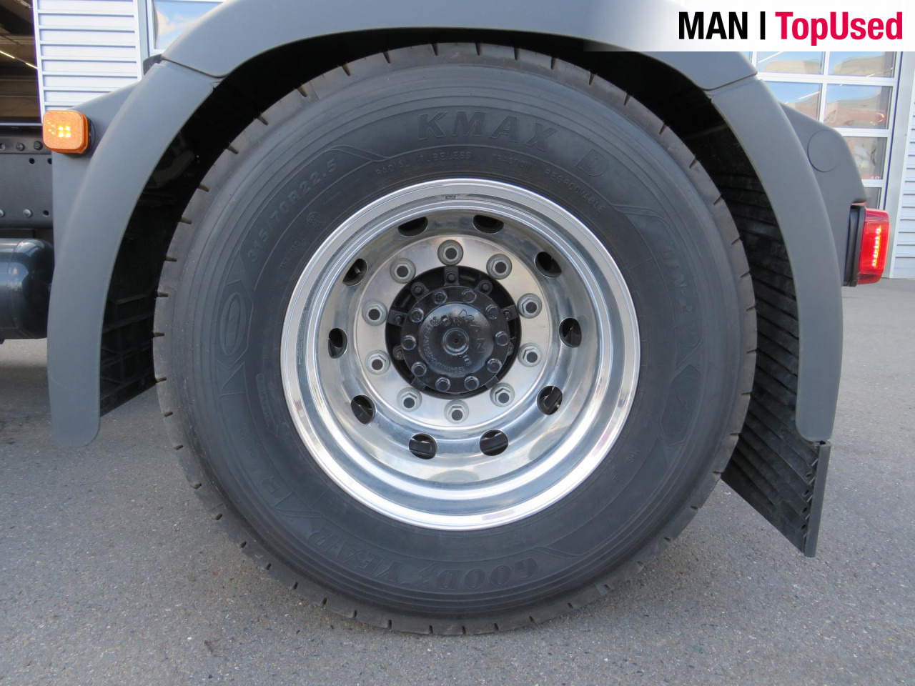 MAN TGX 18.520 4x2 LL SA Kipphydraulik ADR Retarder ZV - Xe đầu kéo: hình 4 MAN TGX 18.520 4x2 LL SA Kipphydraulik ADR Retarder ZV - Xe đầu kéo: hình 4