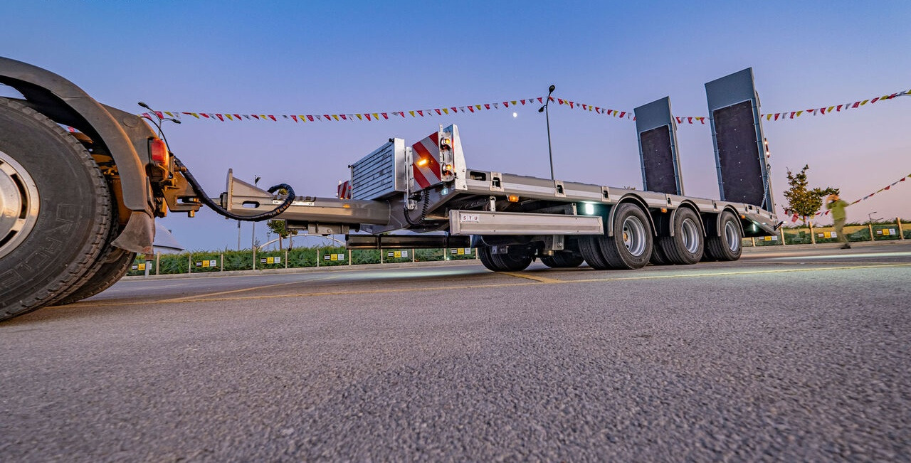 STU Boat Drawbar Trailer / Bateau ATTACHE Remorque - Rơ moóc thùng thấp: hình 2 STU Boat Drawbar Trailer / Bateau ATTACHE Remorque - Rơ moóc thùng thấp: hình 2