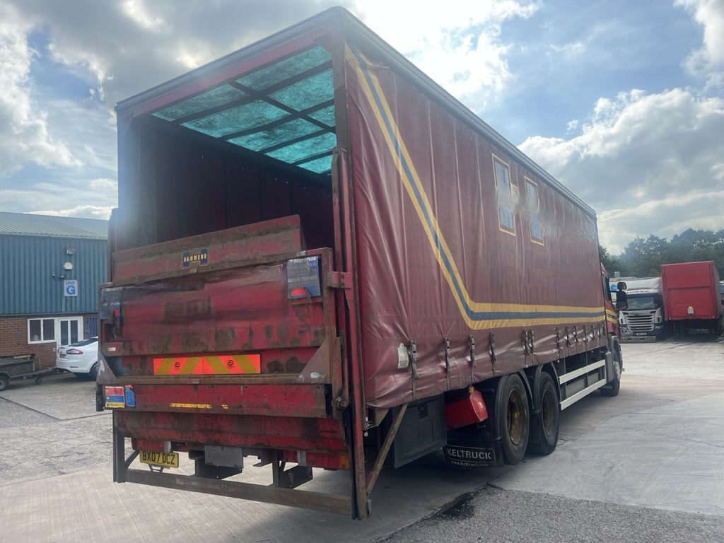 Scania P270 6x2 Curtain side. - Xe tải thùng mui bạt: hình 3 Scania P270 6x2 Curtain side. - Xe tải thùng mui bạt: hình 3