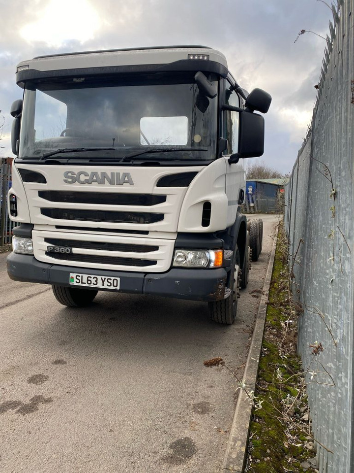 Scania P360 8x4 Chassis Cab - Xe tải khung gầm: hình 2 Scania P360 8x4 Chassis Cab - Xe tải khung gầm: hình 2