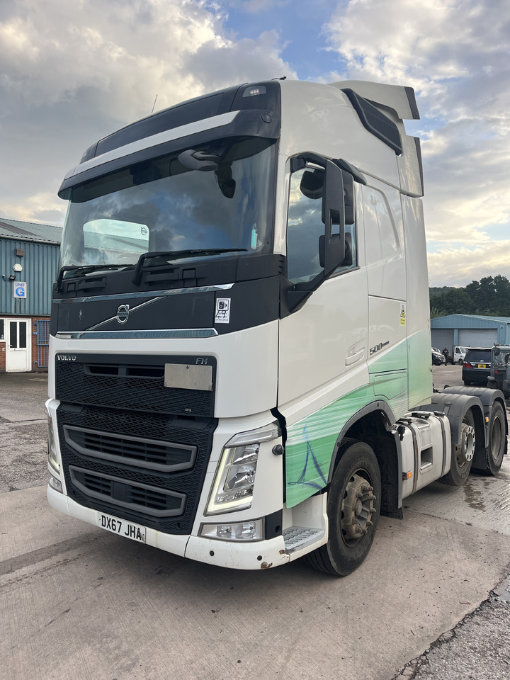 Volvo FH 500 6x2 Tractor Unit - Xe đầu kéo: hình 2 Volvo FH 500 6x2 Tractor Unit - Xe đầu kéo: hình 2