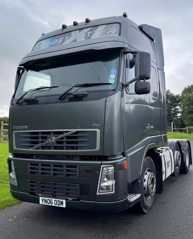 Volvo FH13 520 - Xe đầu kéo: hình 1 Volvo FH13 520 - Xe đầu kéo: hình 1