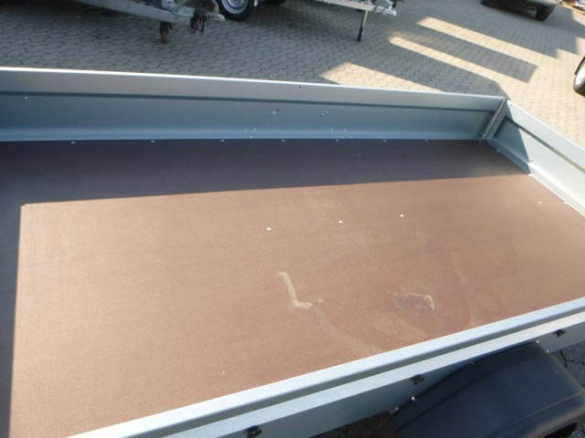 Brenderup Tieflader 2270SUB750 Stahl, 0,75 to. 2700x1300x270mm - Rơ moóc xe hơi: hình 3 Brenderup Tieflader 2270SUB750 Stahl, 0,75 to. 2700x1300x270mm - Rơ moóc xe hơi: hình 3