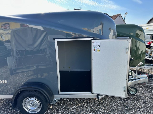 Cheval Liberte Debon Fourgon Cargo 2 Poly + Türe Eisengrau 1300 kg, 100 km/h, 300x155x168cm - Rơ moóc hộp kín: hình 4 Cheval Liberte Debon Fourgon Cargo 2 Poly + Türe Eisengrau 1300 kg, 100 km/h, 300x155x168cm - Rơ moóc hộp kín: hình 4