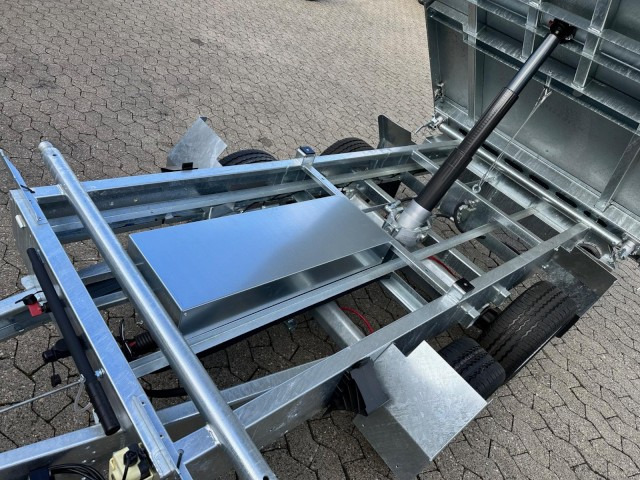 Humbaur 3-Seitenkipper HTK 2700.27 E-Pumpe Alu, 2670 x 1500 x 350 mm, 2,7 to. - Rơ moóc ben: hình 5 Humbaur 3-Seitenkipper HTK 2700.27 E-Pumpe Alu, 2670 x 1500 x 350 mm, 2,7 to. - Rơ moóc ben: hình 5