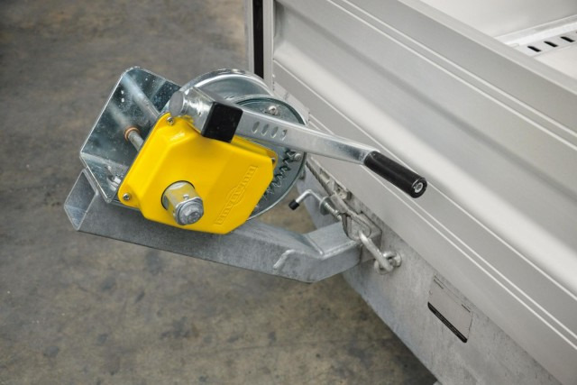 Humbaur Autotransportanhänger Universal 3000, 4000 x 2030 mm, 3,0 to. - Rơ moóc tự động vận chuyển: hình 3 Humbaur Autotransportanhänger Universal 3000, 4000 x 2030 mm, 3,0 to. - Rơ moóc tự động vận chuyển: hình 3