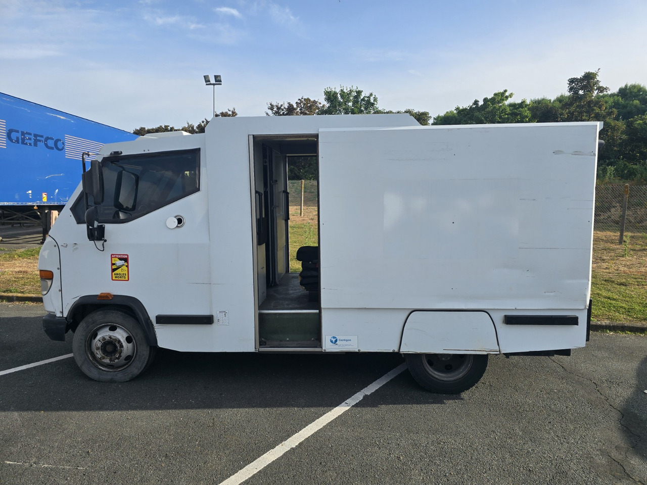 Mercedes Vario 816 - Xe thu gom: hình 5 Mercedes Vario 816 - Xe thu gom: hình 5