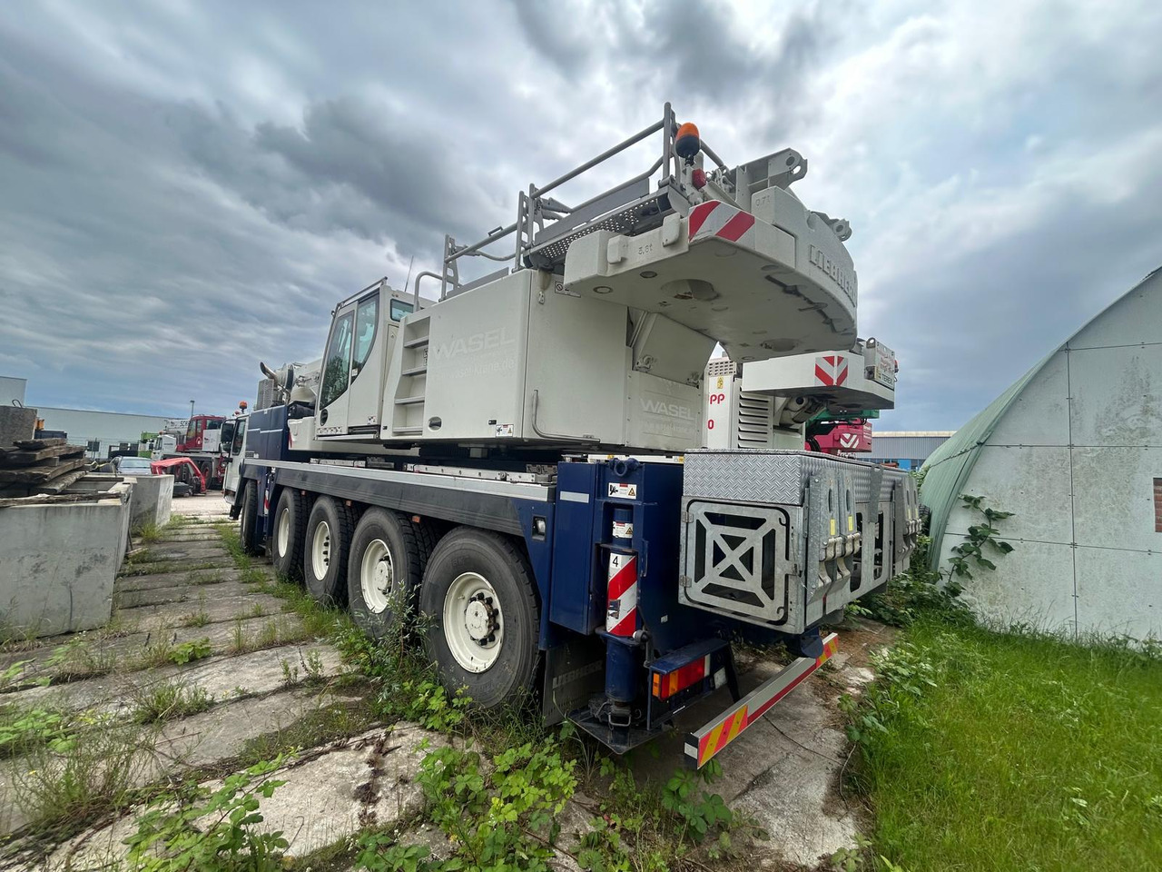 LIEBHERR LTM 1095-5.1 - Cẩu bánh lốp: hình 3 LIEBHERR LTM 1095-5.1 - Cẩu bánh lốp: hình 3