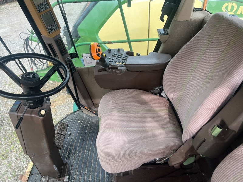 John Deere 7700 - Máy gặt đập thức ăn gia súc: hình 5 John Deere 7700 - Máy gặt đập thức ăn gia súc: hình 5