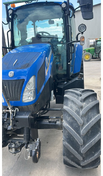 New Holland T 5.105 Smart Trax - Máy cày: hình 1 New Holland T 5.105 Smart Trax - Máy cày: hình 1