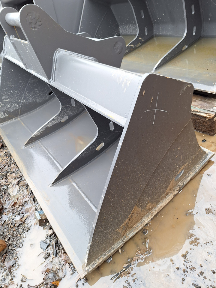 BALAVTO Slope bucket 1600 mm Volvo S60 - Gầu: hình 2 BALAVTO Slope bucket 1600 mm Volvo S60 - Gầu: hình 2