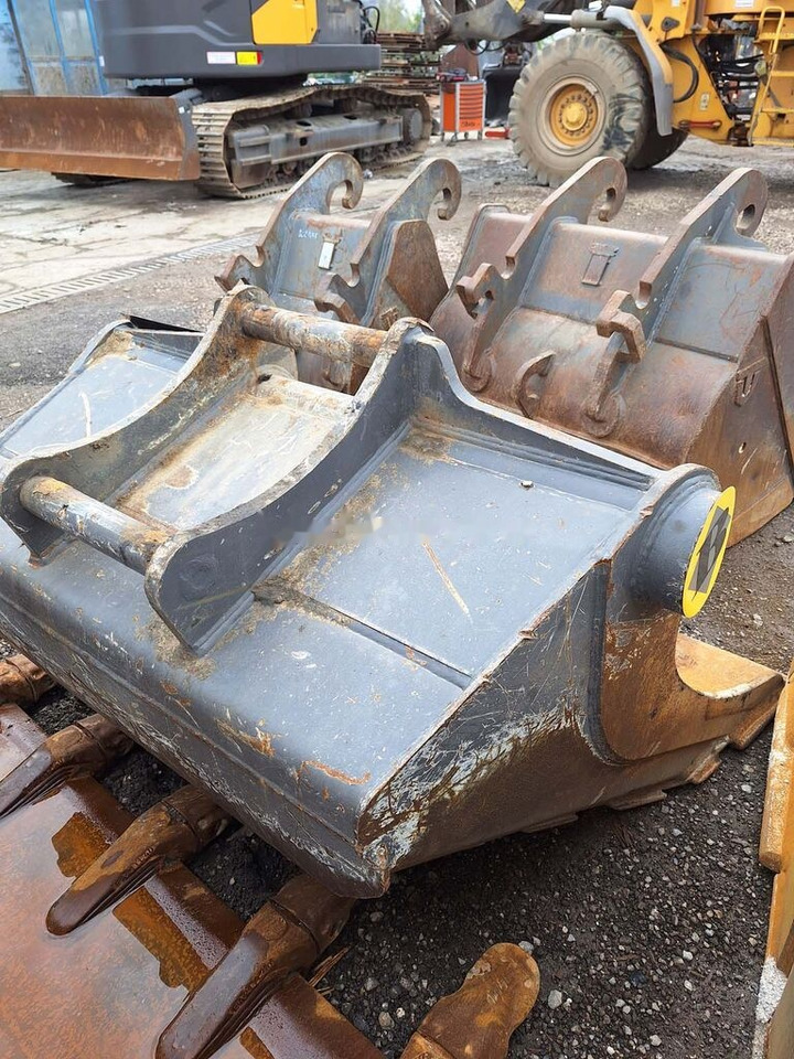Balavto excavating planning bucket 1550 mm S60 - Gầu máy xúc: hình 5 Balavto excavating planning bucket 1550 mm S60 - Gầu máy xúc: hình 5