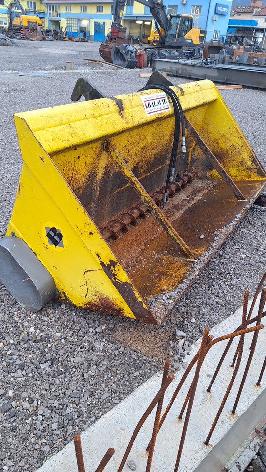 Embankment grading bucket 2500 mm for 12-15 ton excavators - Gầu cho Máy xúc: hình 1 Embankment grading bucket 2500 mm for 12-15 ton excavators - Gầu cho Máy xúc: hình 1