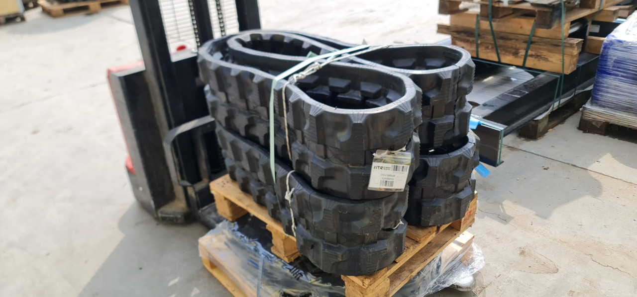 ITR 250x109x38W - Bánh lăn cho Máy móc xây dựng: hình 1 ITR 250x109x38W - Bánh lăn cho Máy móc xây dựng: hình 1