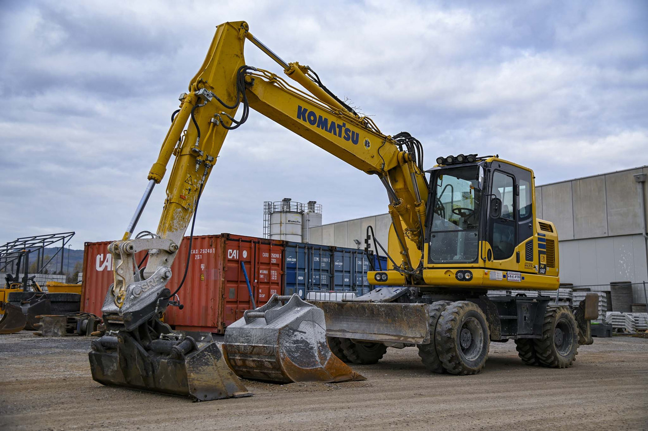 KOMATSU PW148-10 - Máy xúc bánh lốp: hình 1 KOMATSU PW148-10 - Máy xúc bánh lốp: hình 1