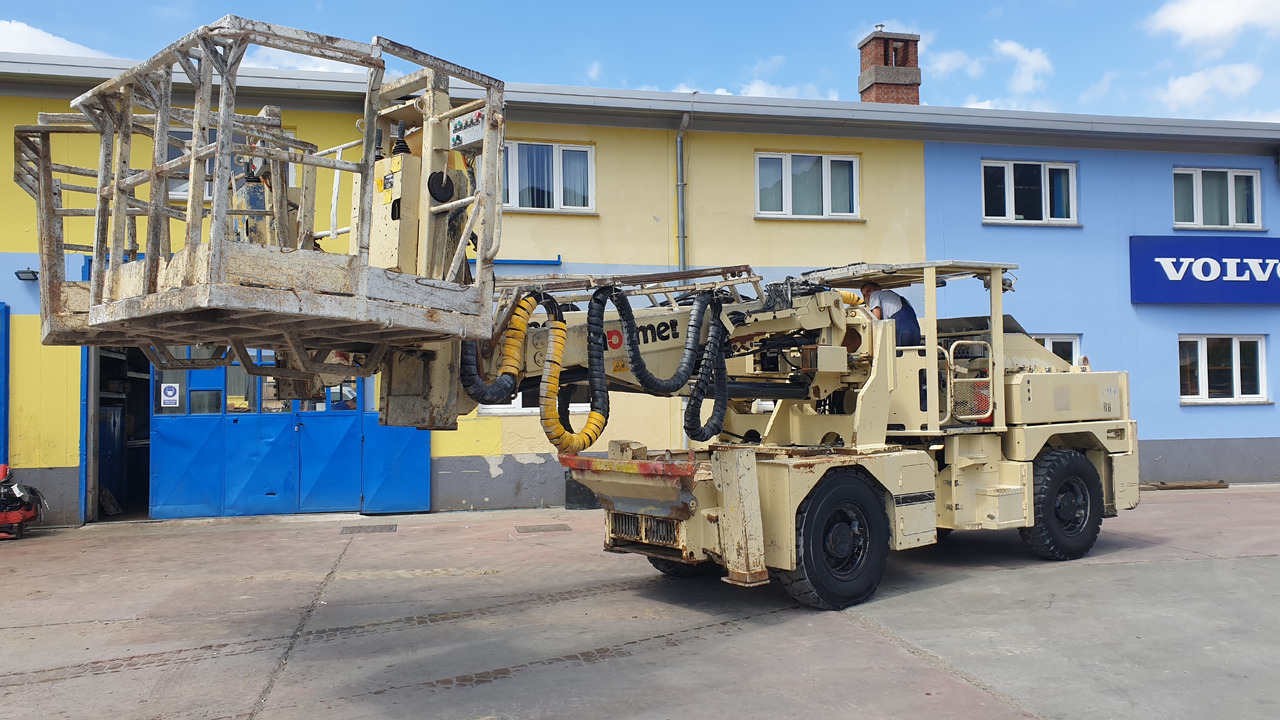 Normet Himec 9905 BT - Máy móc đào mỏ: hình 1 Normet Himec 9905 BT - Máy móc đào mỏ: hình 1