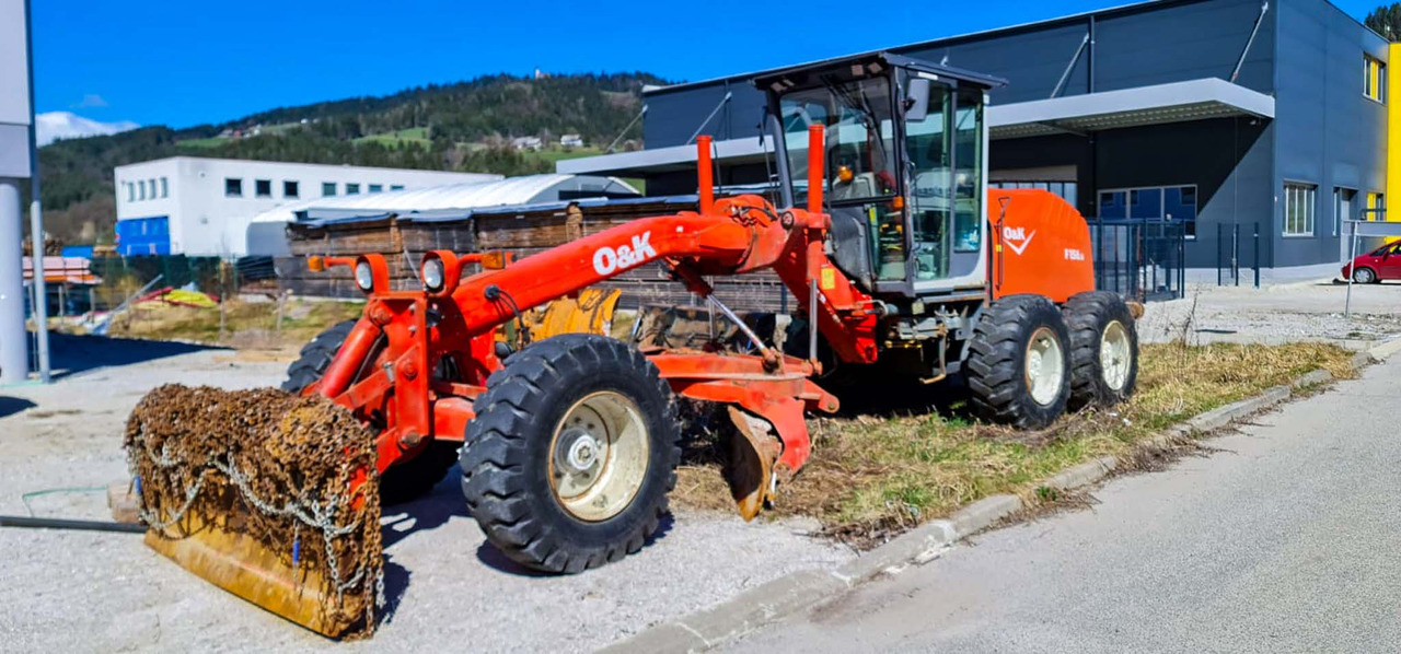 O&K F156.6 - Máy san: hình 1 O&K F156.6 - Máy san: hình 1