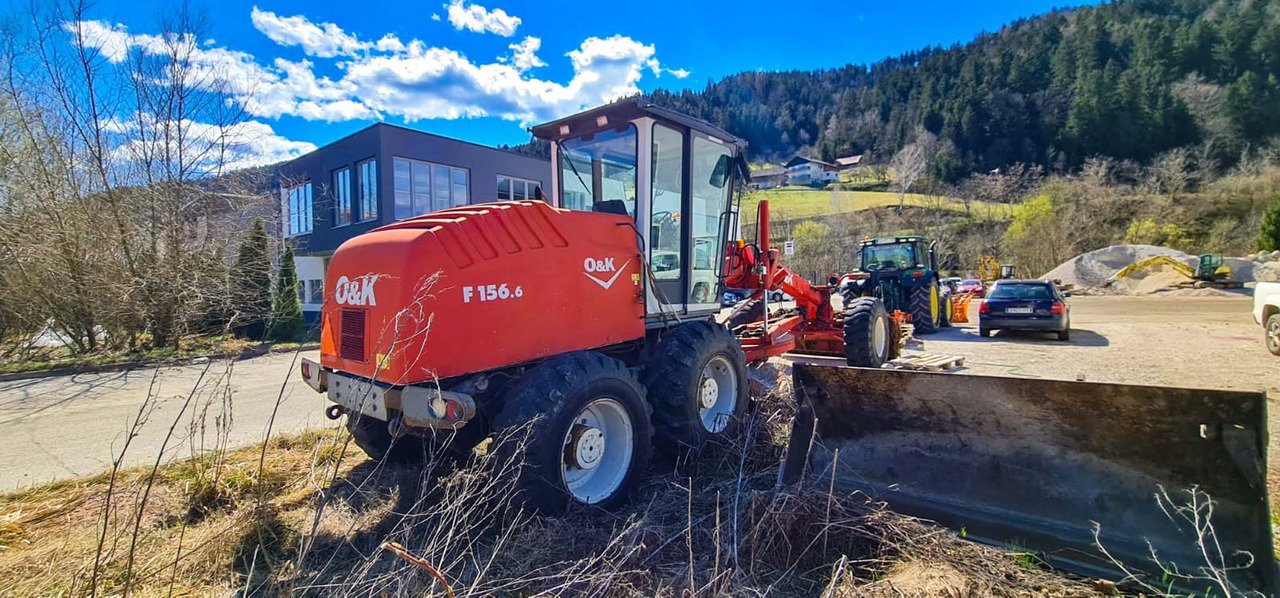 O&K F156.6 - Máy san: hình 4 O&K F156.6 - Máy san: hình 4