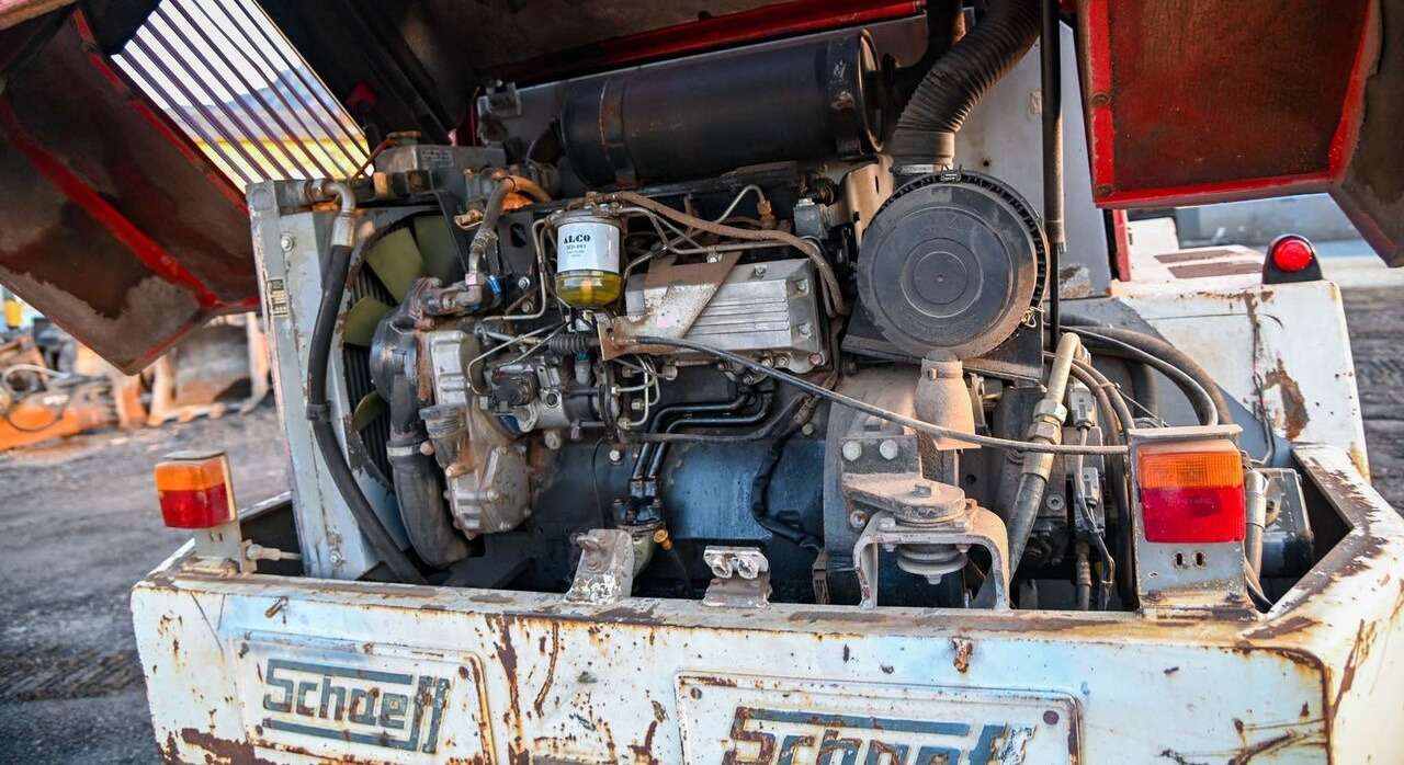 Máy xúc lật bánh lốp Schaeff SKS 661: hình 9