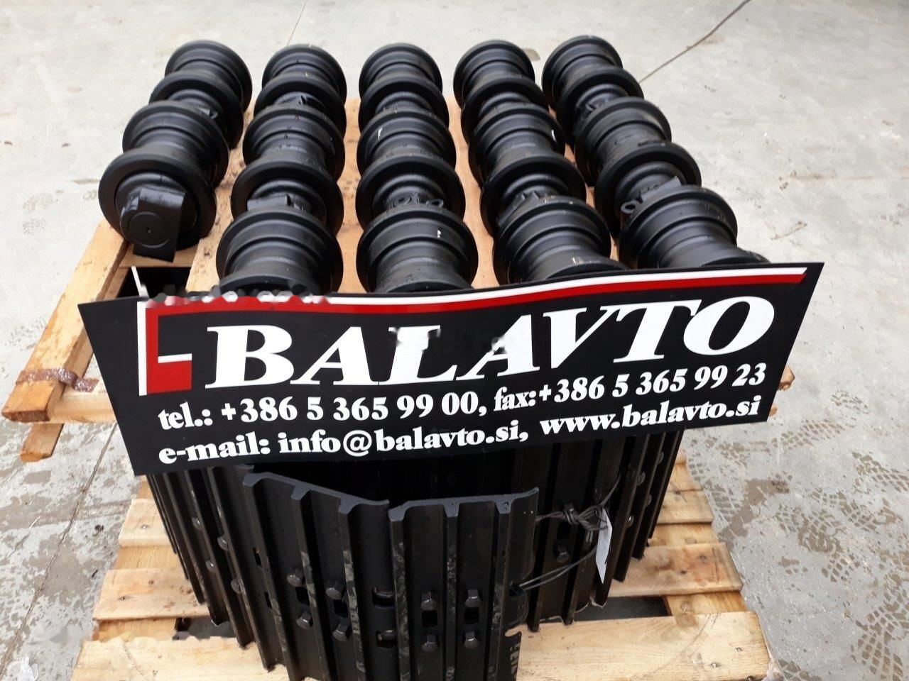 - Bánh lăn cho Máy xúc: hình 3 - Bánh lăn cho Máy xúc: hình 3