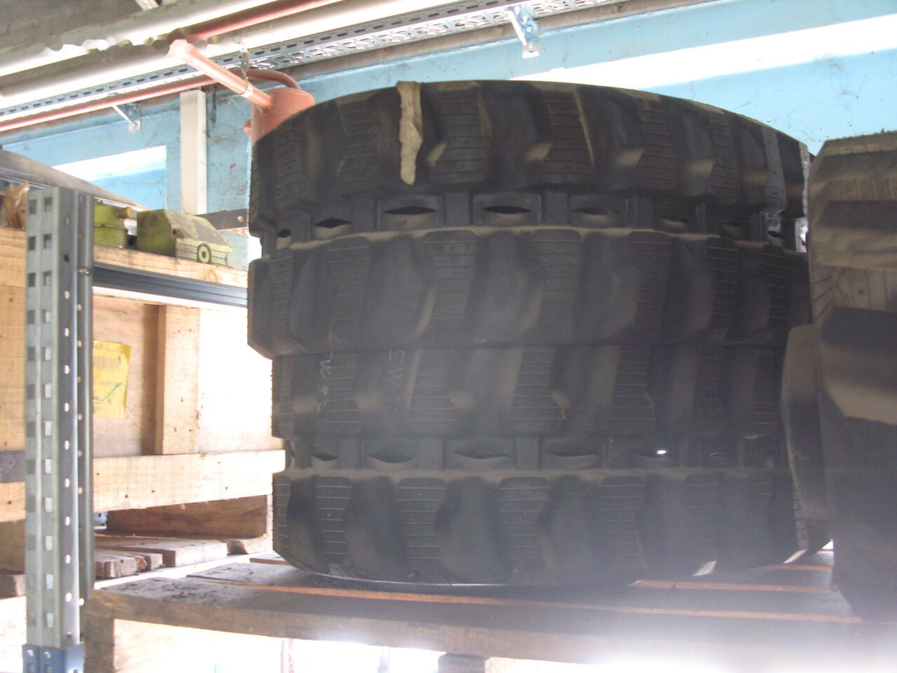 TAERYUK EW300X109X37 - Bánh lăn cho Máy xúc: hình 1 TAERYUK EW300X109X37 - Bánh lăn cho Máy xúc: hình 1