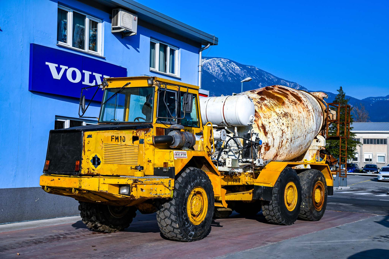 VOLVO A25C 6X6 - Xe trộn bê tông: hình 1 VOLVO A25C 6X6 - Xe trộn bê tông: hình 1