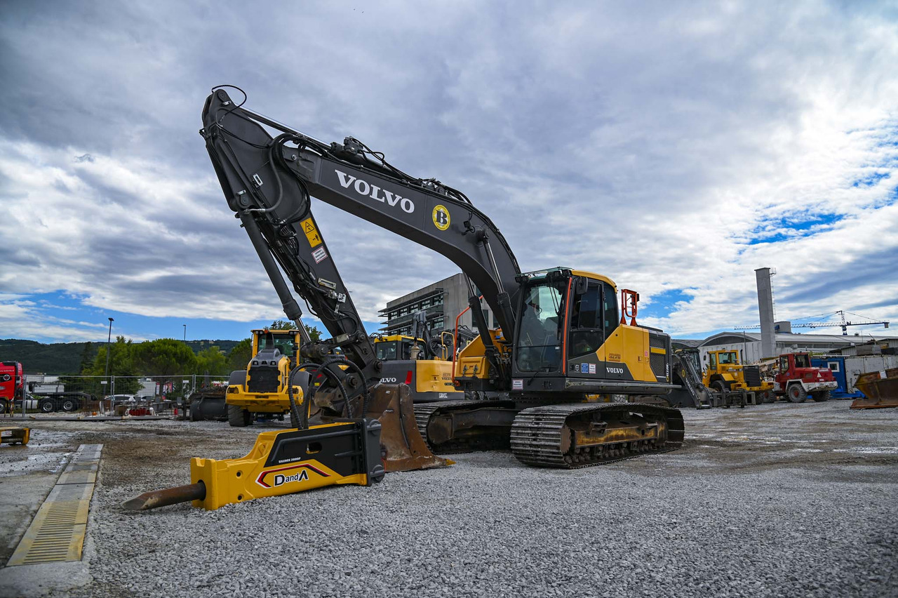 VOLVO EC220EL - Máy xúc bánh xích: hình 4 VOLVO EC220EL - Máy xúc bánh xích: hình 4