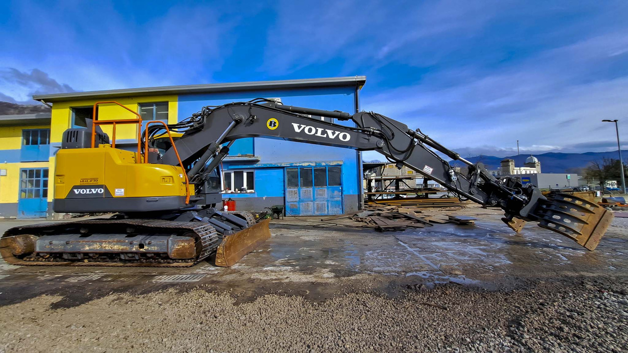 VOLVO ECR235EL - Máy xúc bánh xích: hình 4 VOLVO ECR235EL - Máy xúc bánh xích: hình 4