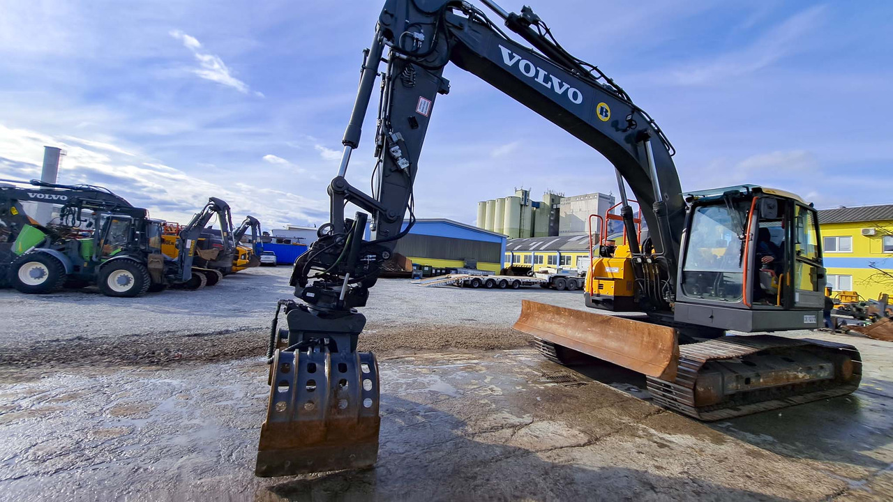 VOLVO ECR235EL - Máy xúc bánh xích: hình 1 VOLVO ECR235EL - Máy xúc bánh xích: hình 1