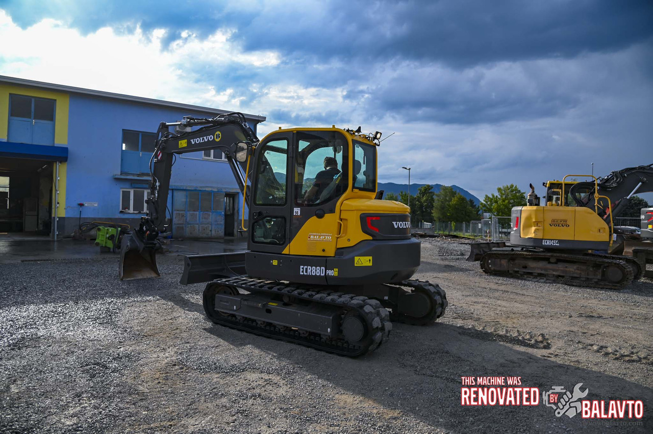 VOLVO ECR88D - Máy xúc mini: hình 5 VOLVO ECR88D - Máy xúc mini: hình 5