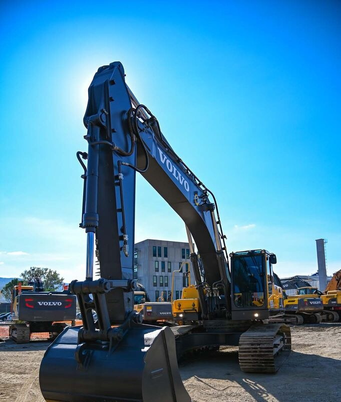 Máy xúc bánh xích Volvo EC350DL: hình 6