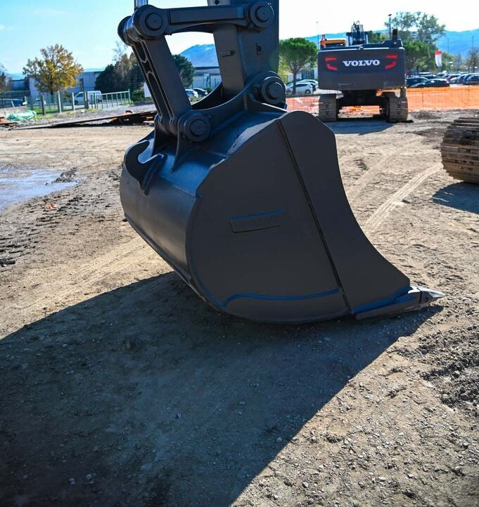Máy xúc bánh xích Volvo EC350DL: hình 7