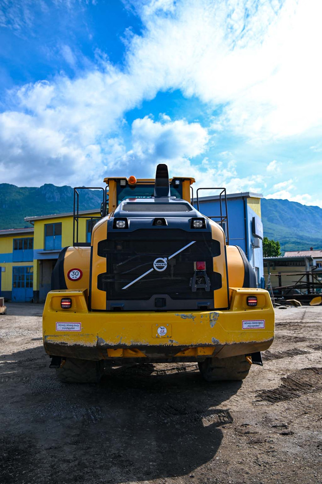 Volvo L180H - Máy xúc lật bánh lốp: hình 5 Volvo L180H - Máy xúc lật bánh lốp: hình 5
