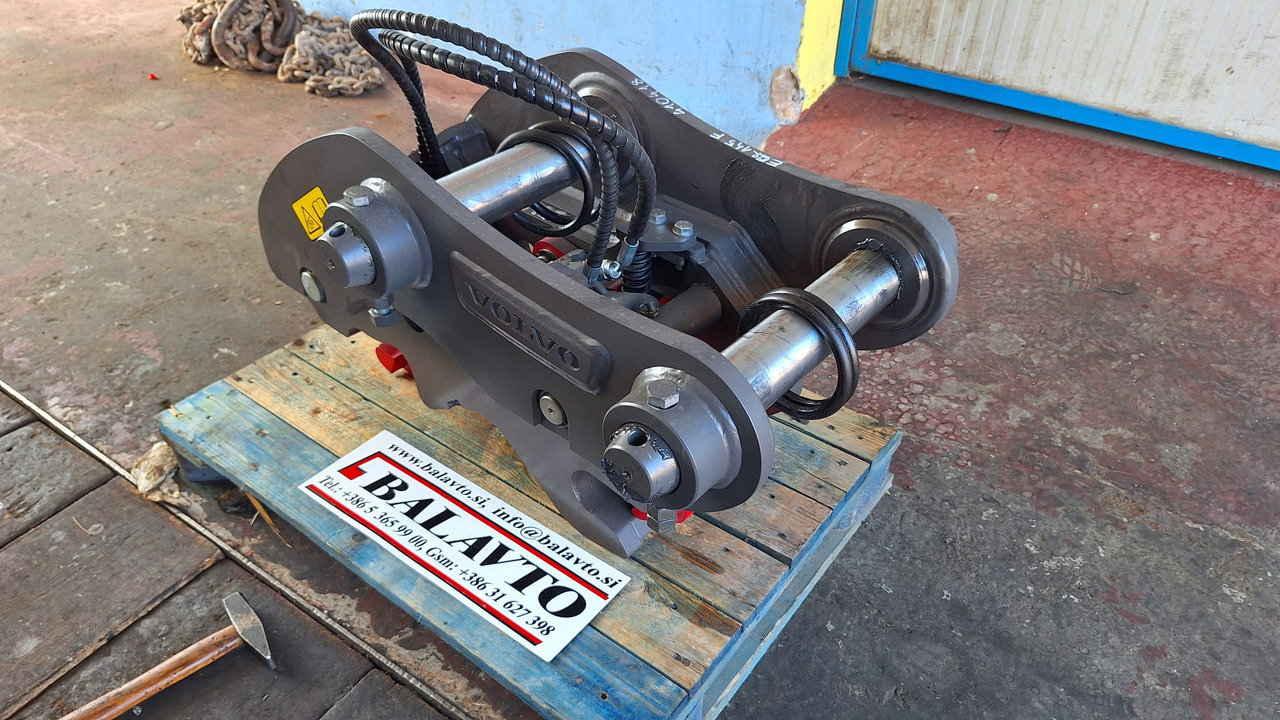 Volvo hydraulic quick coupler UNI65 - Bộ ghép nhanh cho Máy xúc: hình 5 Volvo hydraulic quick coupler UNI65 - Bộ ghép nhanh cho Máy xúc: hình 5