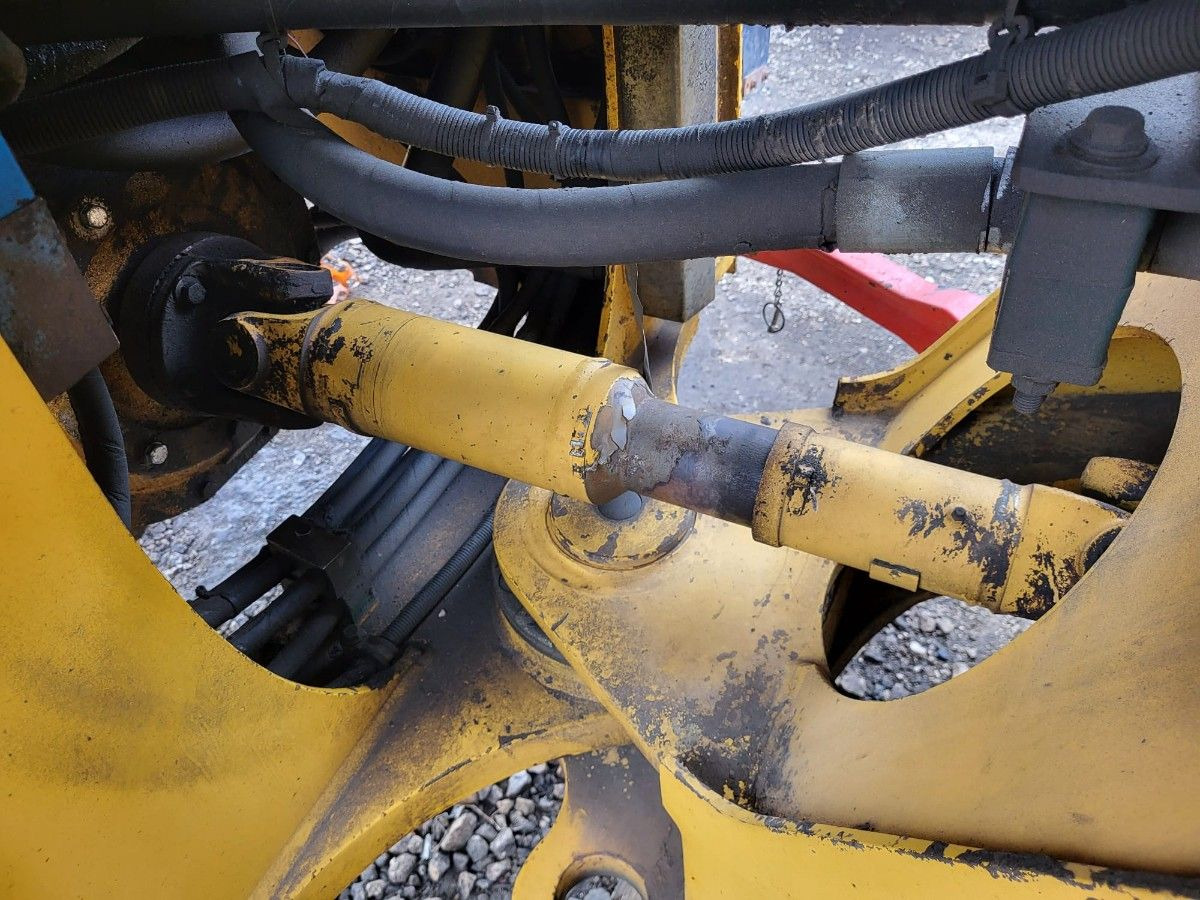 Volvo propeller shaft - Trục các đăng cho Máy xúc lật: hình 1 Volvo propeller shaft - Trục các đăng cho Máy xúc lật: hình 1