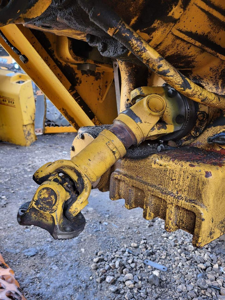 Volvo propeller shaft - Trục các đăng cho Máy xúc lật: hình 1 Volvo propeller shaft - Trục các đăng cho Máy xúc lật: hình 1