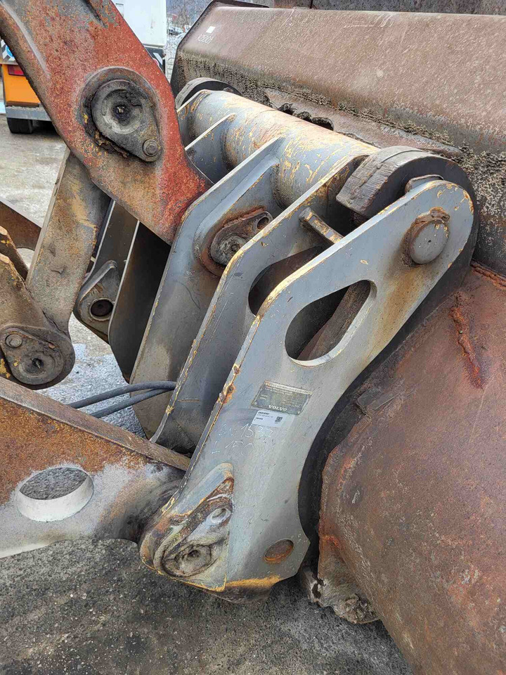 Volvo quick coupler - Bộ ghép nhanh cho Máy xúc lật: hình 2 Volvo quick coupler - Bộ ghép nhanh cho Máy xúc lật: hình 2